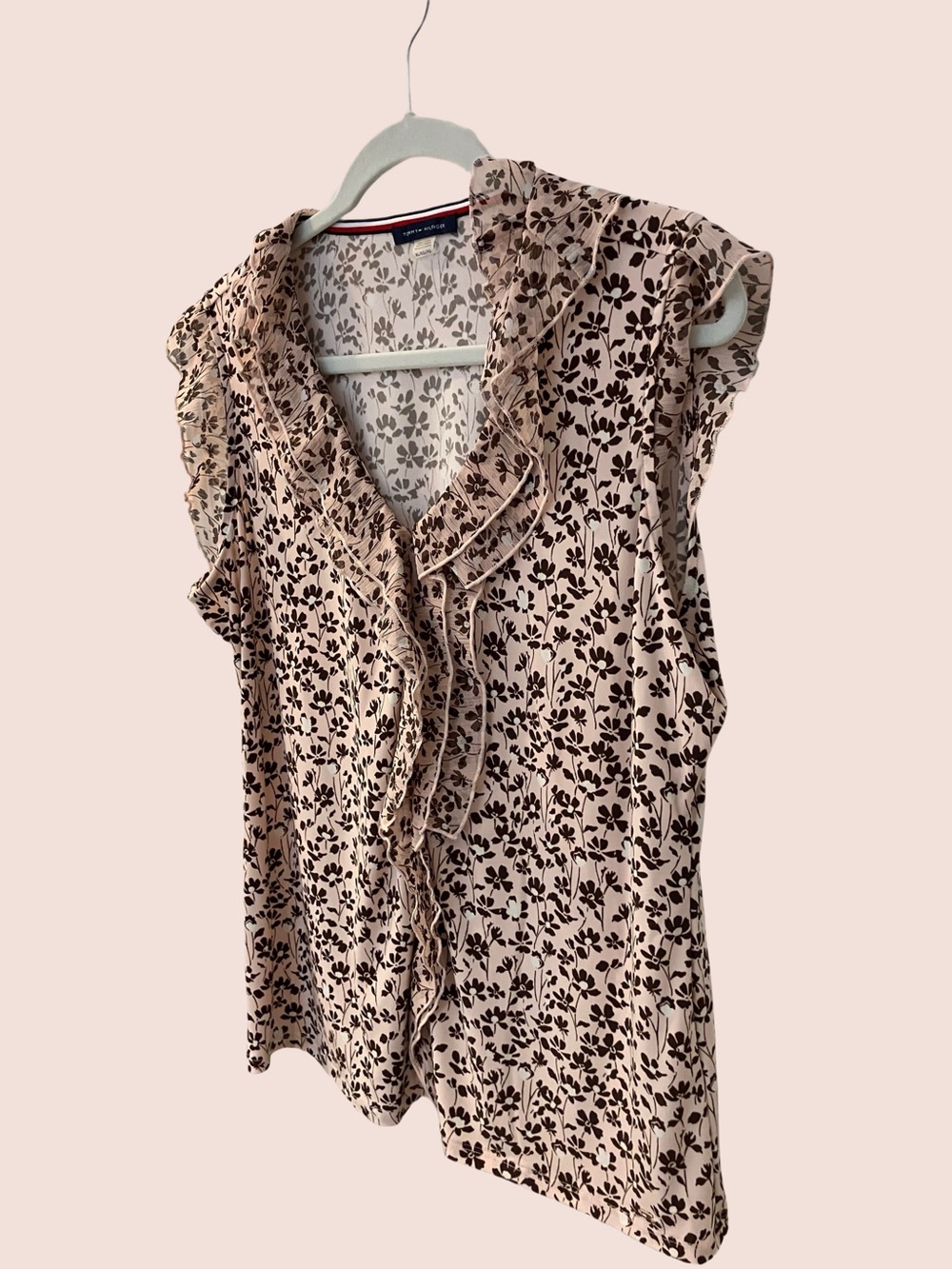 Tommy Hilfiger Beige Floral Ruffle V-Neck Sleeveless Top